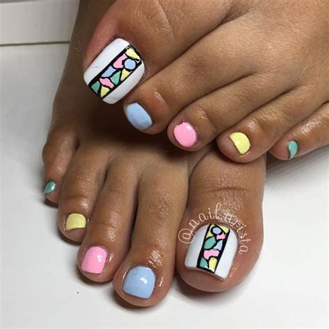 easy nail designs on toes|beautiful toe nail designs.